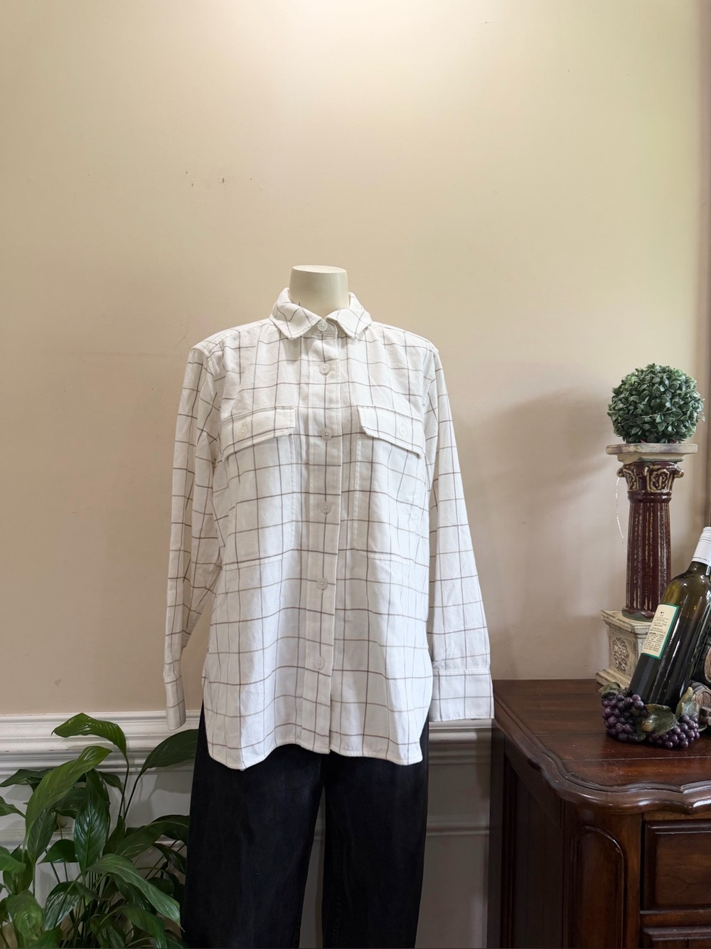 Everlane White Windowpane Long-Sleeve Button-Up Shirt
